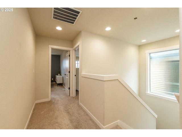 11151 Sw BERLIN Ave, Wilsonville, OR 97070