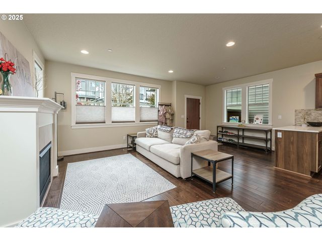 11151 Sw BERLIN Ave, Wilsonville, OR 97070