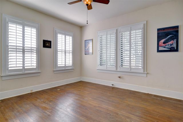 3237 Odessa Avenue, Fort Worth, TX 76109