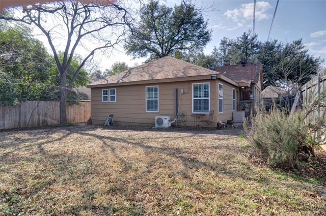 3237 Odessa Avenue, Fort Worth, TX 76109