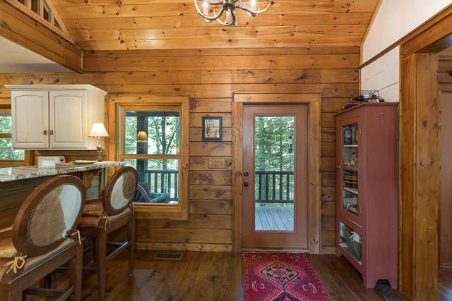 399 Vineyard Creek Way, Murphy, NC 28906