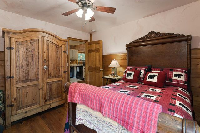 399 Vineyard Creek Way, Murphy, NC 28906