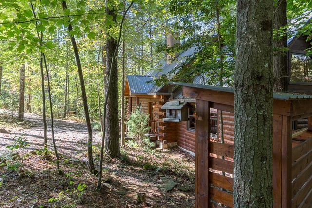 399 Vineyard Creek Way, Murphy, NC 28906