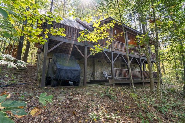 399 Vineyard Creek Way, Murphy, NC 28906