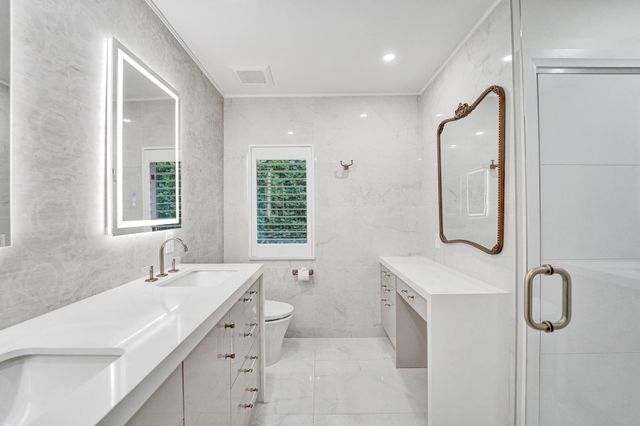 2510 NE 47th Street, Fort Lauderdale, FL 33308