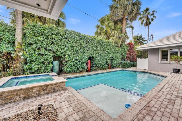 2510 NE 47th Street, Fort Lauderdale, FL 33308