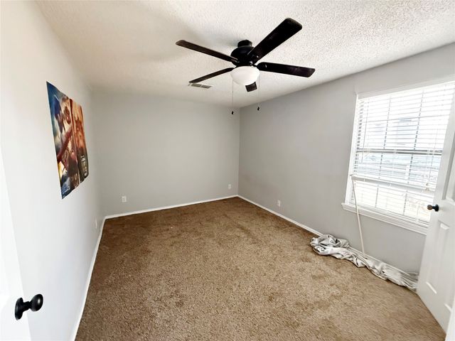 141 E Mckinney Avenue, Cooper, TX 75432