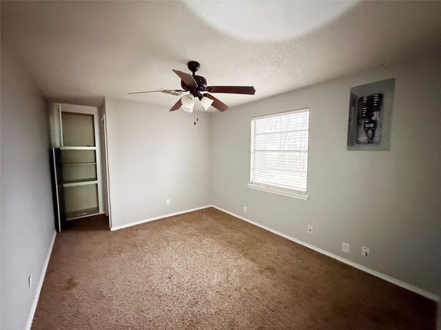 141 E Mckinney Avenue, Cooper, TX 75432