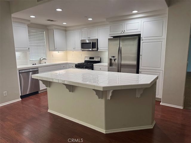 8152 Parkside, Chino, CA 91708