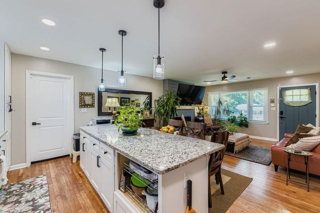 1084 Longshore Drive, Decatur, GA 30032