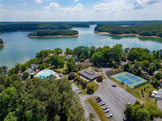 322 Oconee Avenue, Westminster, SC 29693