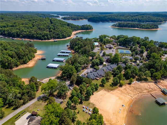 322 Oconee Avenue, Westminster, SC 29693