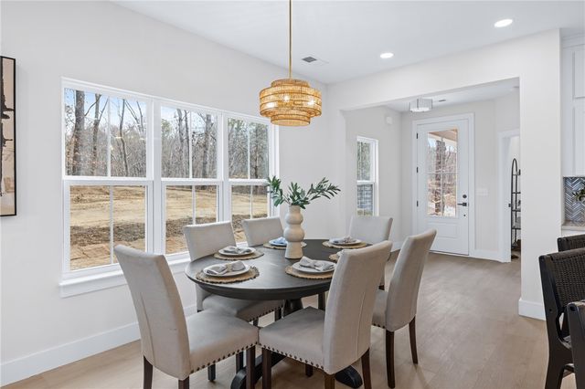 322 Oconee Avenue, Westminster, SC 29693