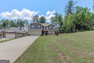 3617 Chestnut Oak Court, Loganville, GA 30052