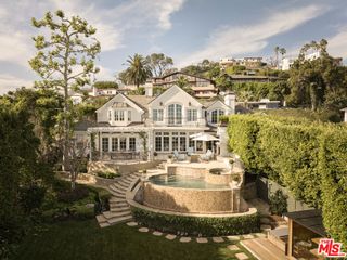 541 Paseo Miramar, Pacific Palisades, CA 90272