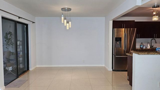 9701 N New River Canal Road 108b, Plantation, FL 33324