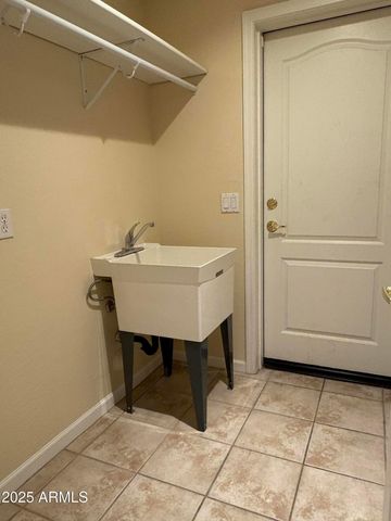 8182 E Sierra Pinta Drive, Scottsdale, AZ 85255