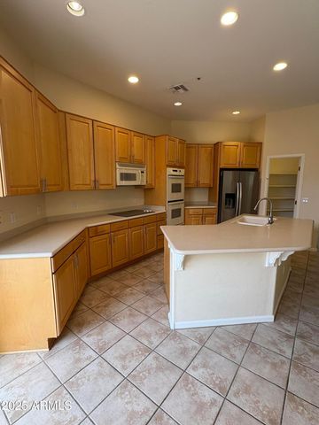 8182 E Sierra Pinta Drive, Scottsdale, AZ 85255