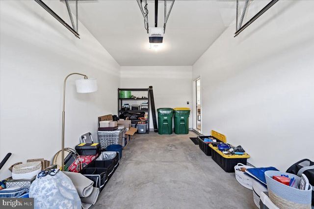 133 SCOTTY DR, Easton, PA 18045