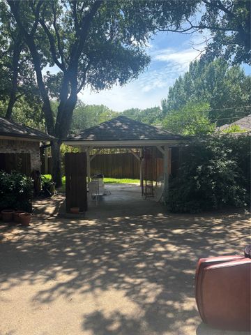 4708 El Caballero Court, Arlington, TX 76017