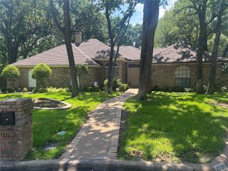 4708 El Caballero Court, Arlington, TX 76017