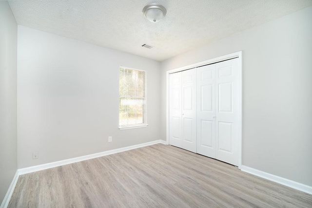 2840 Pebblebrook Court, Buford, GA 30518