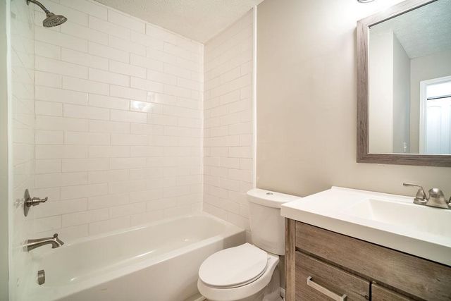 2840 Pebblebrook Court, Buford, GA 30518