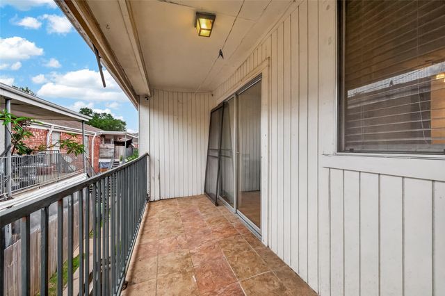 9201 Clarewood Drive 191, Houston, TX 77036