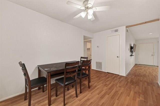 9201 Clarewood Drive 191, Houston, TX 77036