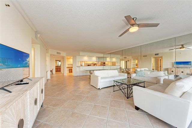 2120 HARBOURSIDE DRIVE 612, Longboat Key, FL 34228