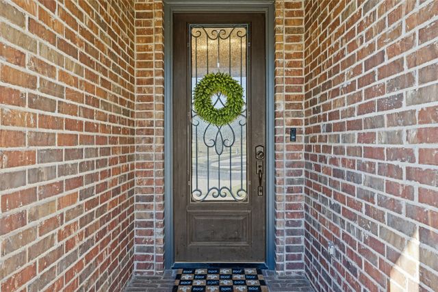 6101 Whiskerbrush Road, Flower Mound, TX 76226
