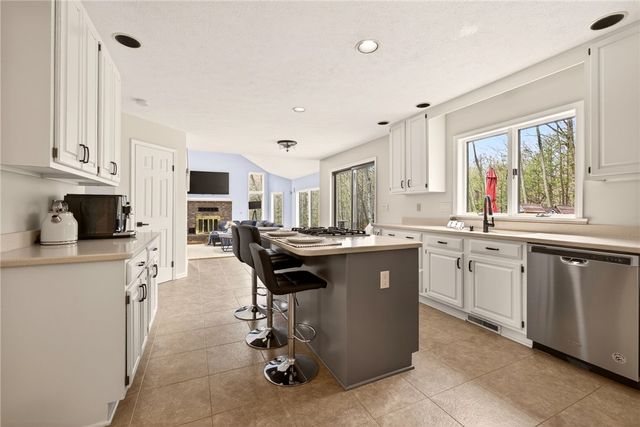 1220 Sagebrook, Webster, NY 14580