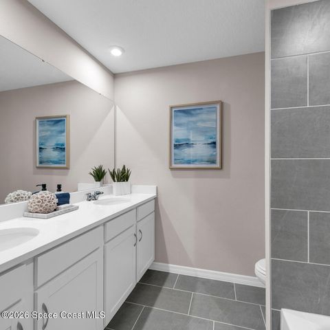 767 Castleford Avenue NE, Palm Bay, FL 32905
