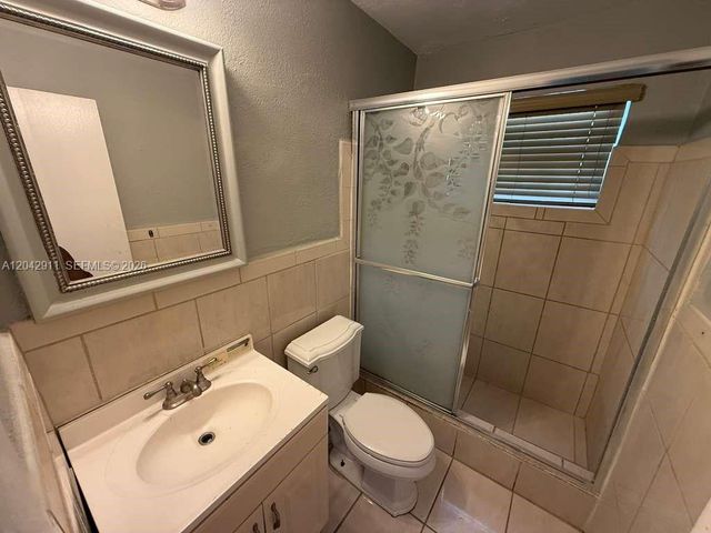 1945 NW 29th St A6, Miami, FL 33142