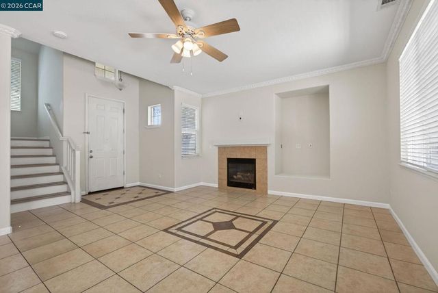 149 Maidenhair St, Pittsburg, CA 94565