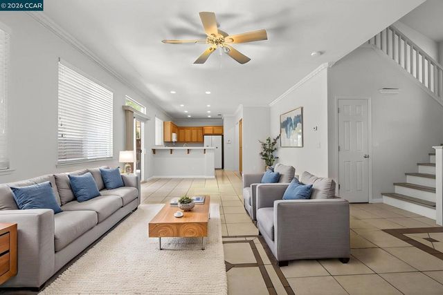 149 Maidenhair St, Pittsburg, CA 94565