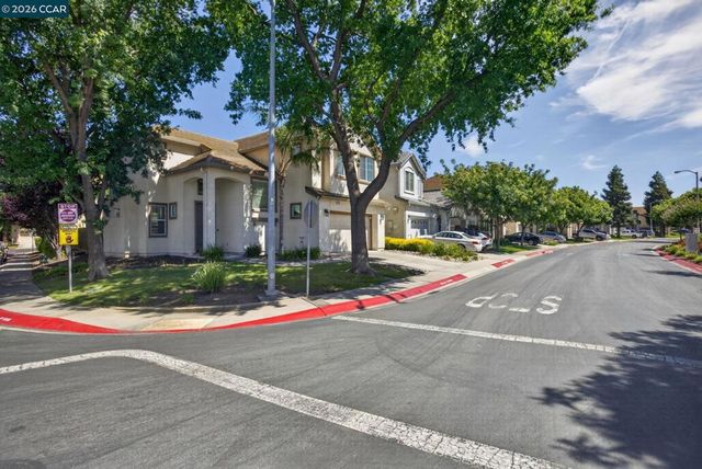 149 Maidenhair St, Pittsburg, CA 94565