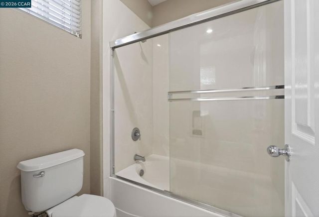 149 Maidenhair St, Pittsburg, CA 94565