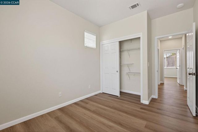 149 Maidenhair St, Pittsburg, CA 94565