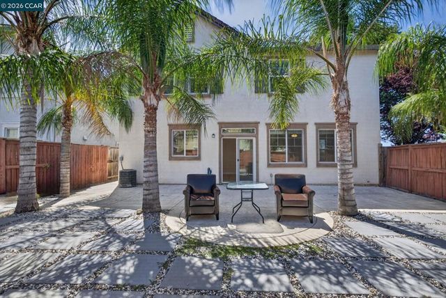 149 Maidenhair St, Pittsburg, CA 94565