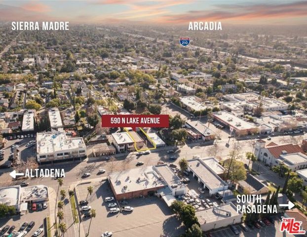 590 N Lake Avenue, Pasadena, CA 91101