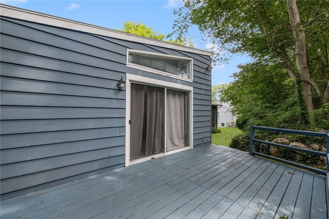 58 Rip Van Winkle Circle, Warwick, RI 02886