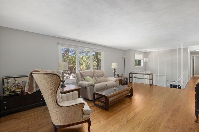 58 Rip Van Winkle Circle, Warwick, RI 02886