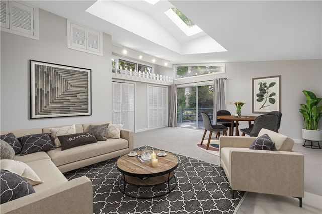 58 Rip Van Winkle Circle, Warwick, RI 02886