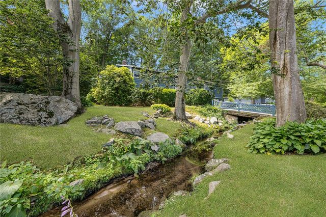 58 Rip Van Winkle Circle, Warwick, RI 02886