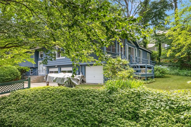 58 Rip Van Winkle Circle, Warwick, RI 02886
