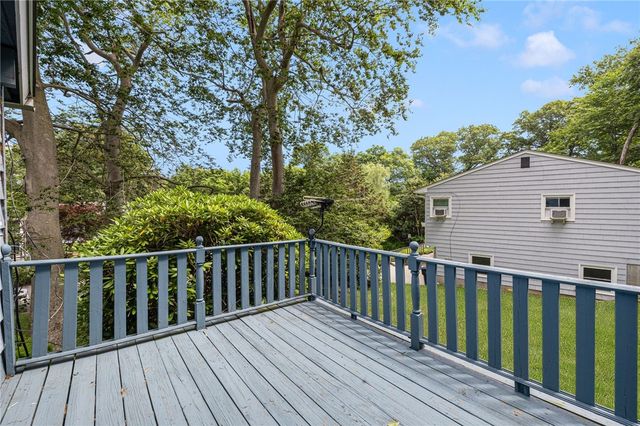 58 Rip Van Winkle Circle, Warwick, RI 02886