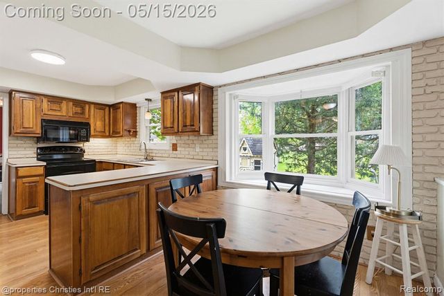 8648 Tamarack Drive, Shelby Twp, MI 48317