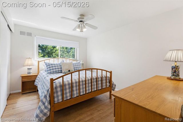 8648 Tamarack Drive, Shelby Twp, MI 48317