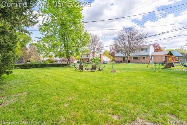 8648 Tamarack Drive, Shelby Twp, MI 48317